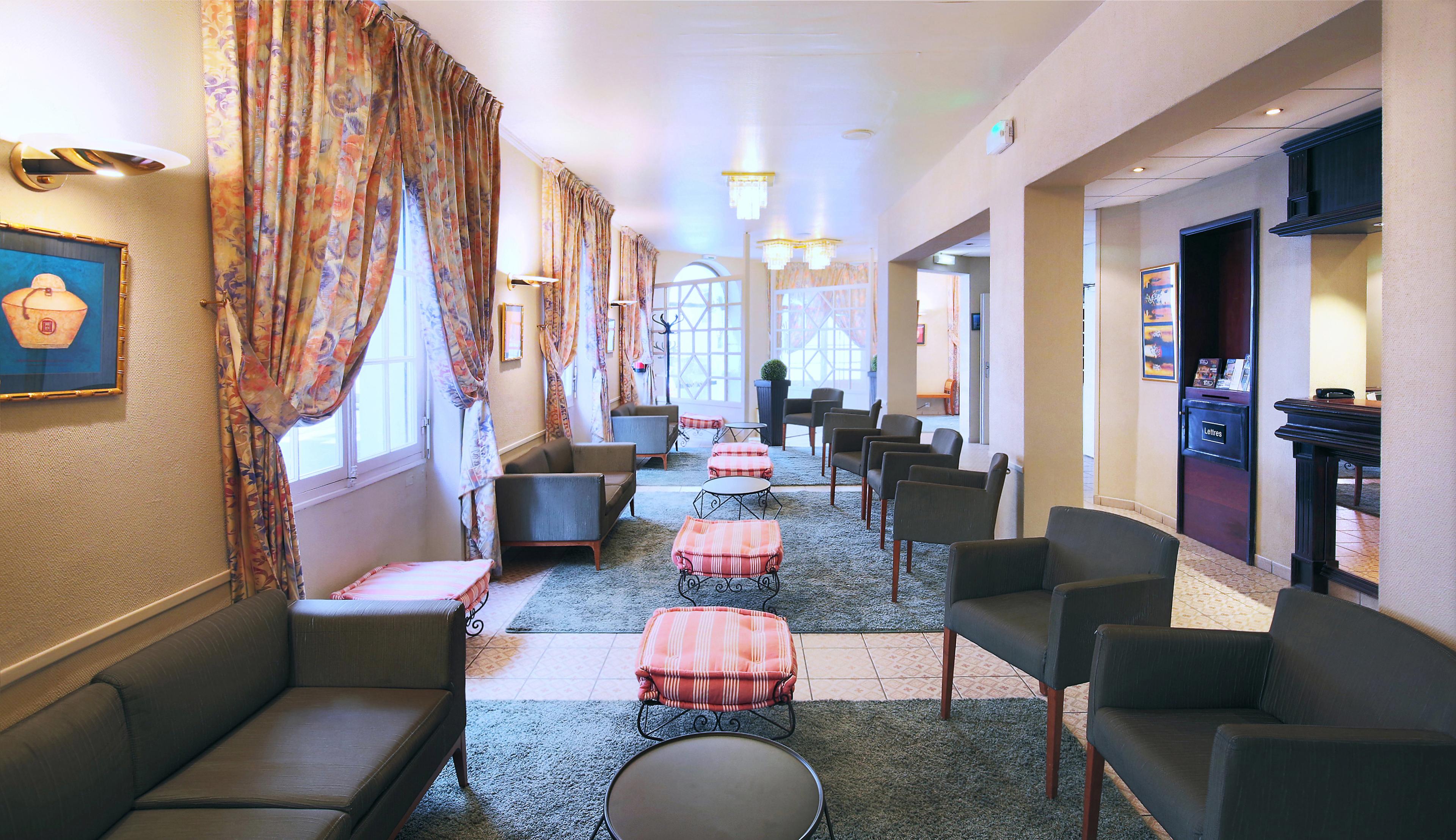 Hotel Aneto Lourdes Exterior foto