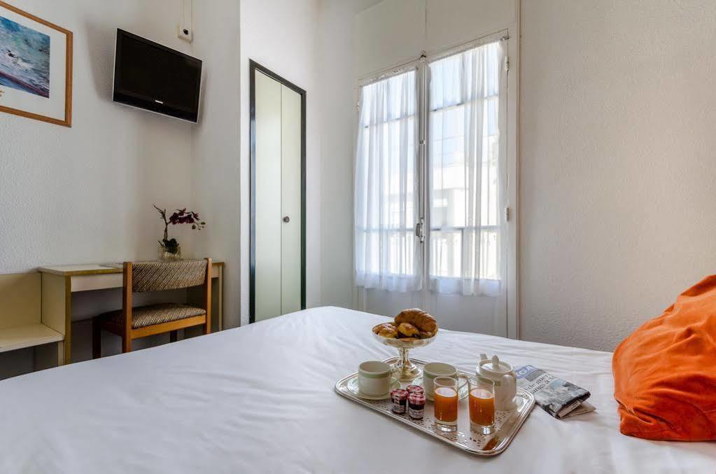 Hotel Aneto Lourdes Exterior foto